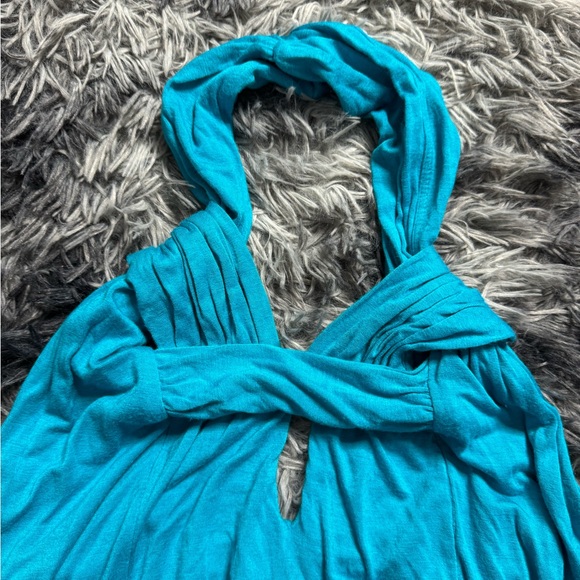 2B Bebe Halter Top - Picture 5 of 5